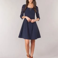 Betty London JADE Couleur Marine 7 Betty London JADE Couleur Marine -Betty London Soldes Magasin 14973446 500 C