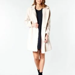 Betty London Couleur Beige