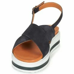 Betty London MAFI Couleur Marine -Betty London Soldes Magasin 16920380 500 C