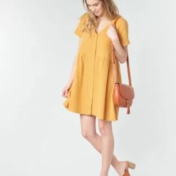 Betty London MARDI Couleur Jaune -Betty London Soldes Magasin 16932226 500 C