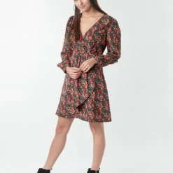 Betty London NOMIM Couleur Noir / Rouge -Betty London Soldes Magasin 18654955 500 C