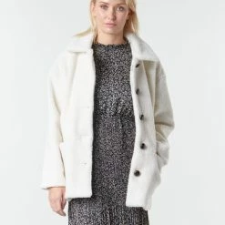 Betty London NUMIM Couleur Ecru