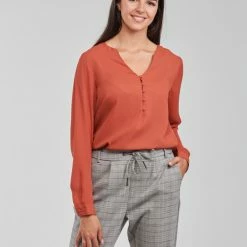 Betty London PISSINE Couleur Rouille