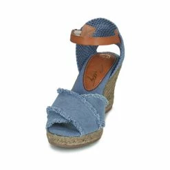 Betty London NEIAFU Couleur Bleu -Betty London Soldes Magasin 21649636 500 C