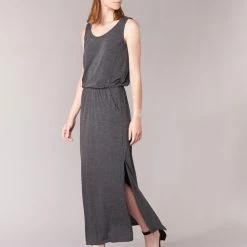 Betty London ERLIE Couleur Gris -Betty London Soldes Magasin 3271953 500 C