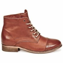 Betty London Soldes Magasin -Betty London Soldes Magasin 3908442 500 B