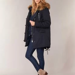 Betty London HARI Couleur Marine -Betty London Soldes Magasin 6331582 500 C