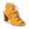 Betty London EVENE Couleur Jaune