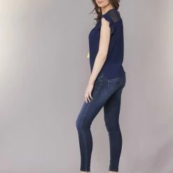 Betty London INNATIMBA Couleur Marine -Betty London Soldes Magasin 7151336 500 C