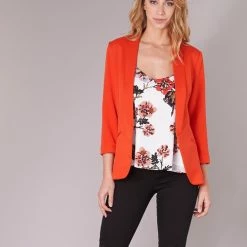 Betty London IOUPA Couleur Rouge